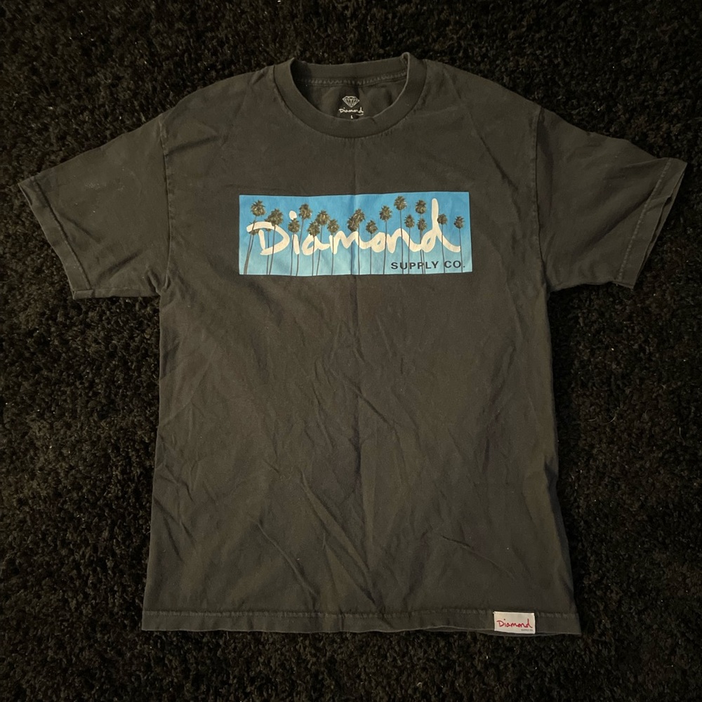 Large mens diamond t-shirt